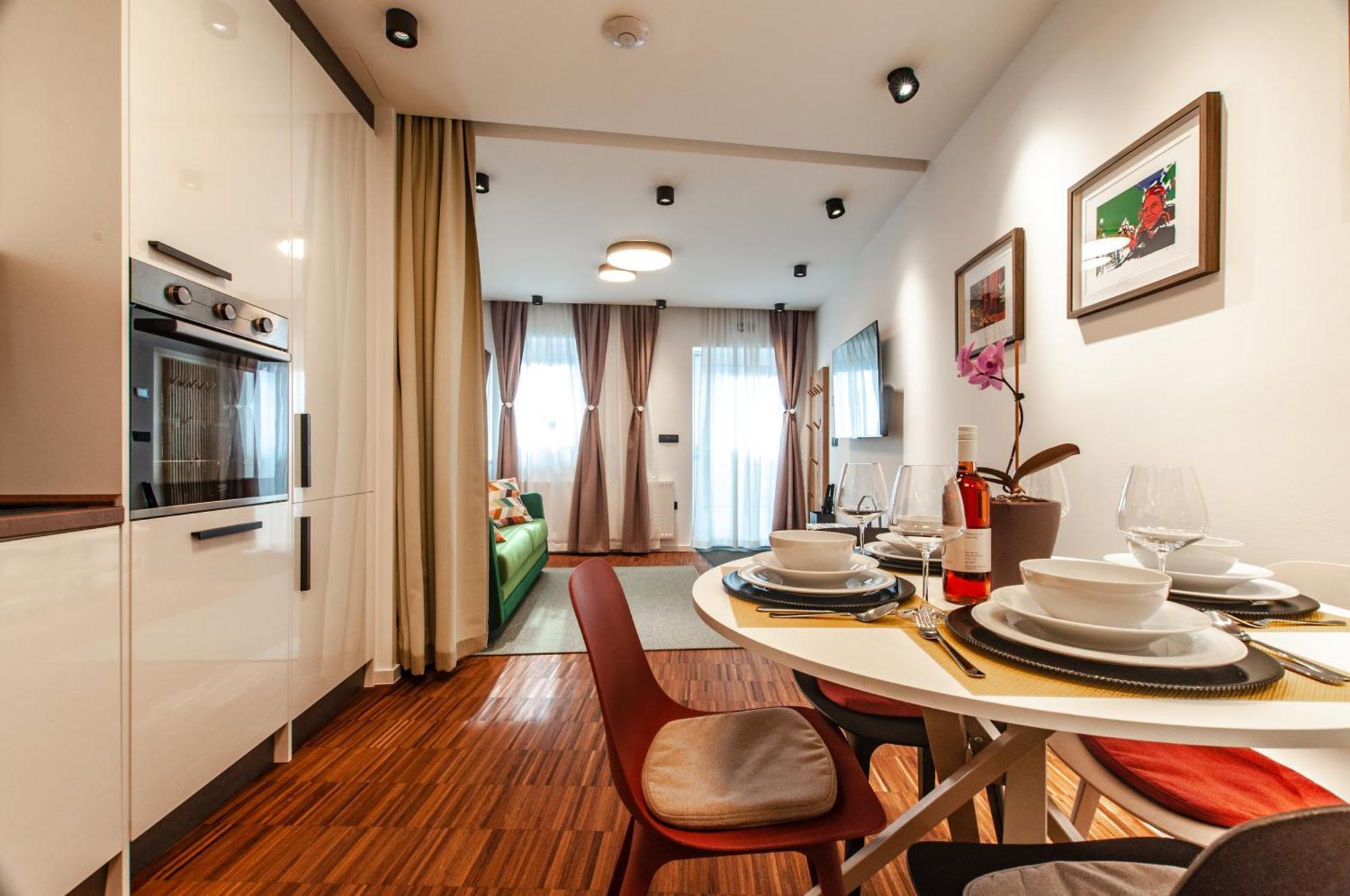 Six In The City Apartment, Liubliana Exterior foto